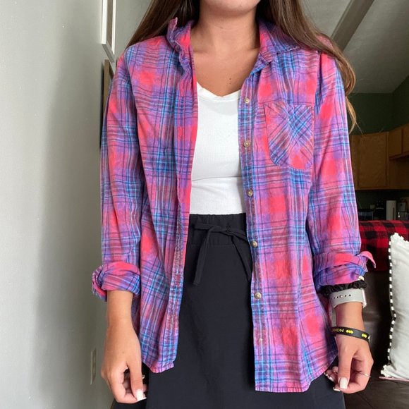 American Eagle Outfitters Tops - American Eagle flannel